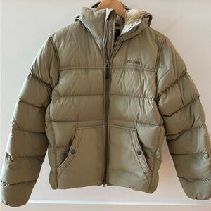 FILSON Women's Featherweight
Down Jacket Beige 700 Fill Power Medium